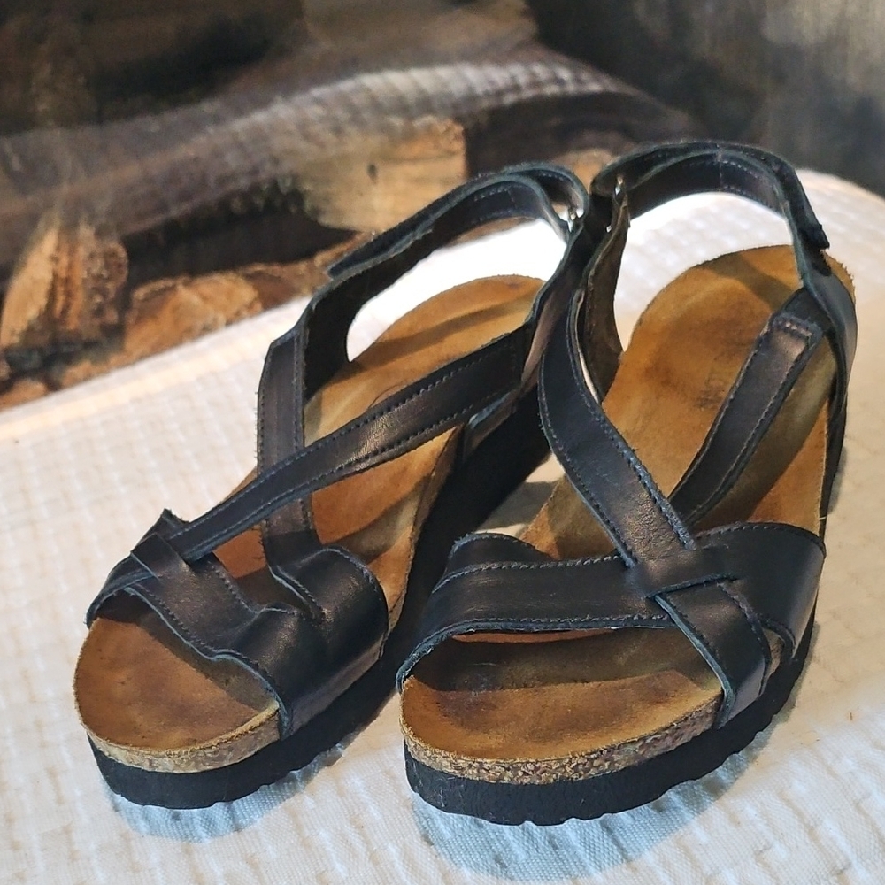 Naot Black Leather Sandals Size 36